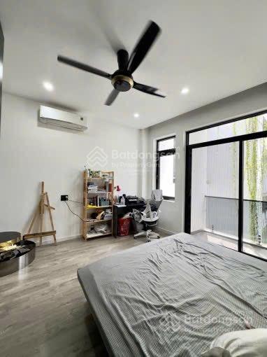 Tôi bán gấp nhà gần chợ phú nhuận trên đường cô giang p2  phú nhuận. nhà btct kiên cố. 3tỷ68/72m2