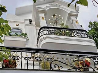 Nhanh tay kẻo hết chỉ 2tỷ950 căn nhà vừa nhận  nguyễn đình chiểu, phú nhuận nhà 3 lầu shr, hẻm 5m