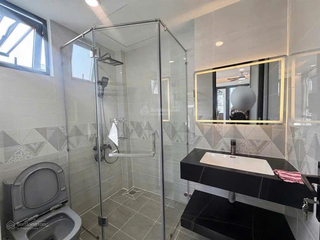 Mua nhanh kẻo mất !! bán gấp nhà siêu phẩm man thiện, q9  70m2/ 2tỷ250 đang cho thuê 14triệu/tháng