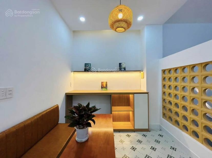 Bán nhà tây hoà, pla  72m2  đường xe tải thông  kd đỉnh  gần ga metro