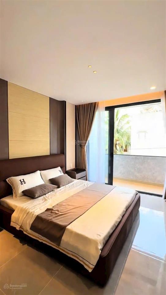 Nhanh mới kịp, phước bình 3 tấm, sổ nét, nguyễn trãi mặt tiền, 2tỷ490/89,6m2 (4x22.4m) 4pn 5wc
