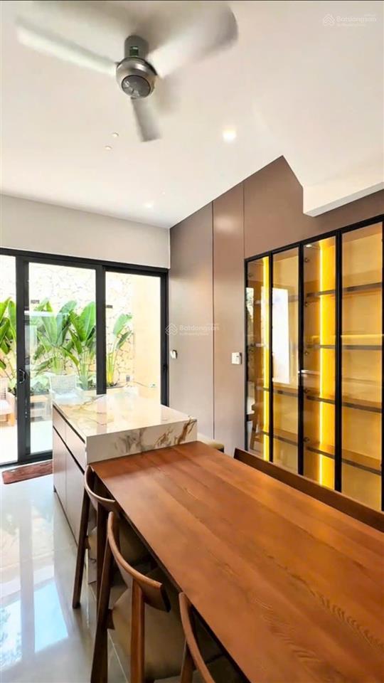 Nhanh mới kịp, phước bình 3 tấm, sổ nét, nguyễn trãi mặt tiền, 2tỷ490/89,6m2 (4x22.4m) 4pn 5wc
