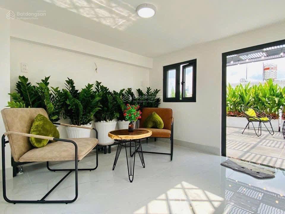 Kẹt tiền bán gấp! liên phường 2tỷ050  72,4m2 đang cho thuê 10tr/tháng. gần khu khang điền, quận 9