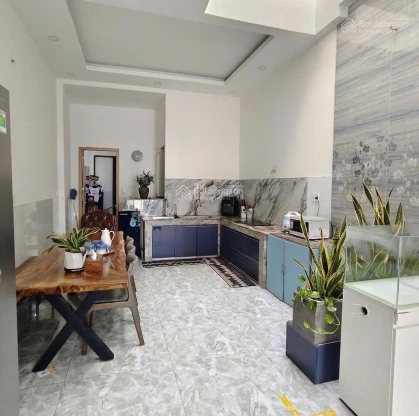 Giá ưu đãi bán nhanh nhà dương đình hội, phước long b, quận 9, giá 2tỷ cho thuê 15tr/tháng sổ riêng