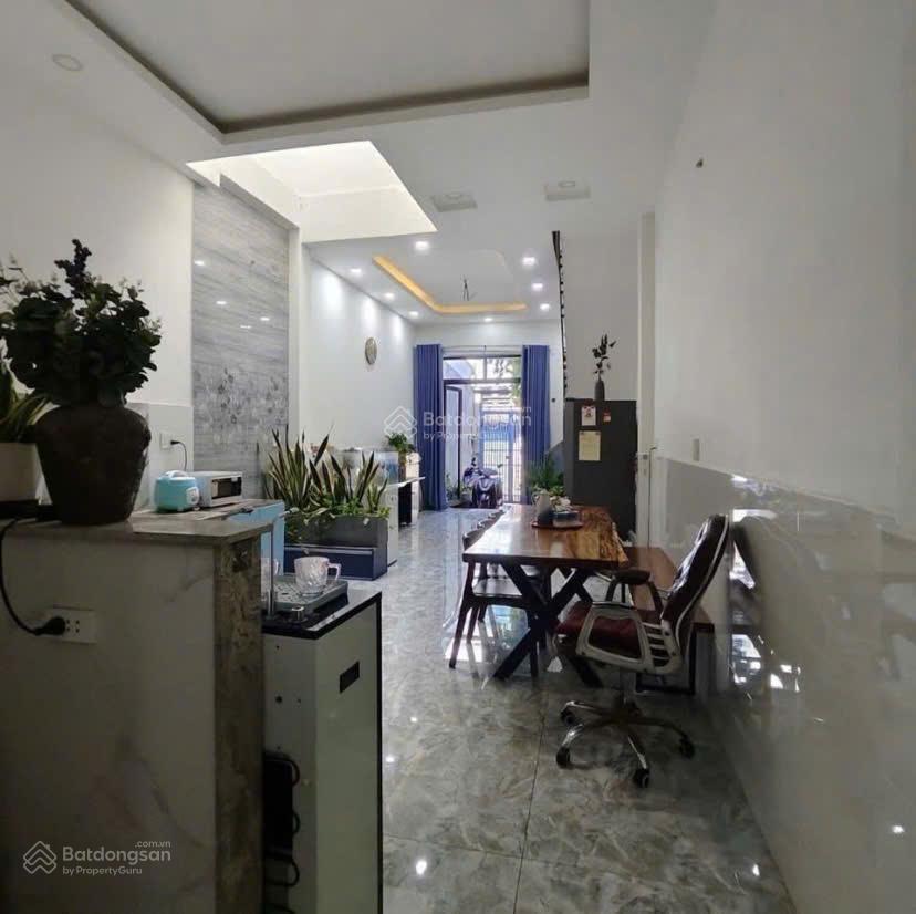 Giá ưu đãi bán nhanh nhà dương đình hội, phước long b, quận 9, giá 2tỷ cho thuê 15tr/tháng sổ riêng