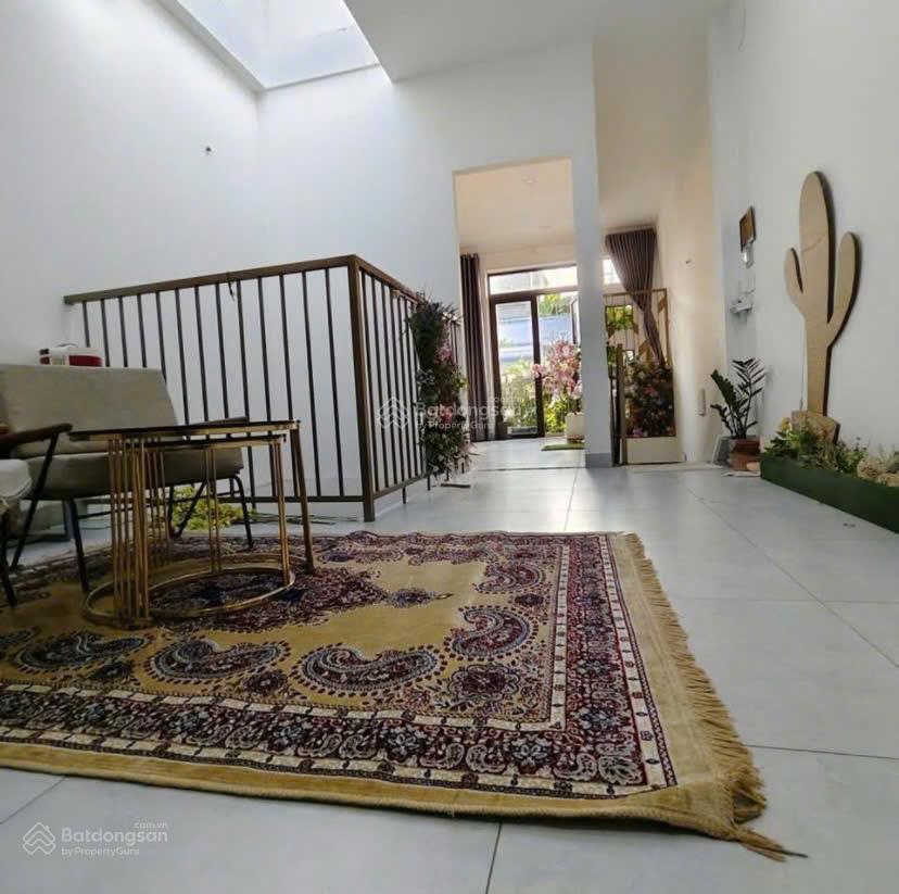 Giá ưu đãi bán nhanh nhà dương đình hội, phước long b, quận 9, giá 2tỷ cho thuê 15tr/tháng sổ riêng