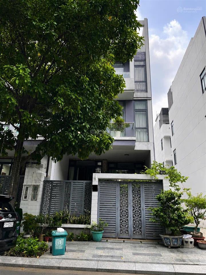 Bán nhà 3 tấm kiên cố đường lê văn chí, linh xuân, thủ đức, gần làng đại học 72,3m2/ 2tỷ890 còn tl