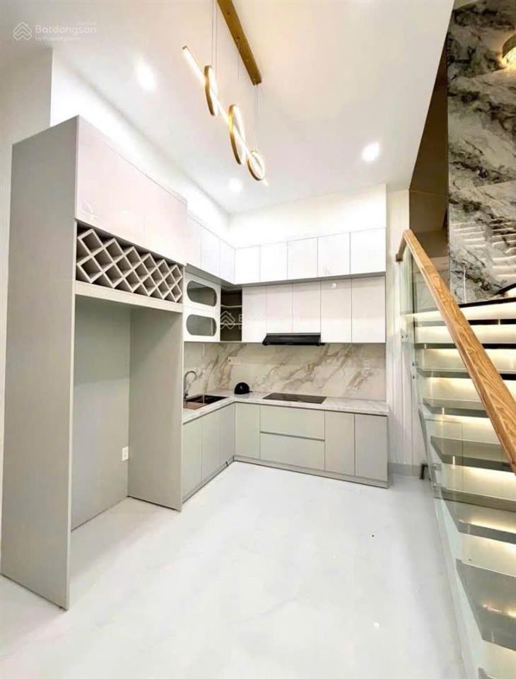 Bán gấp trong tháng nhà đường trương văn hải, tăng nhơn phú a, q9. dt69 m2 (4.5x15.3)  chỉ 1tỷ680
