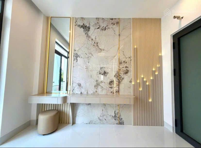 Bán gấp trong tháng nhà đường trương văn hải, tăng nhơn phú a, q9. dt69 m2 (4.5x15.3)  chỉ 1tỷ680