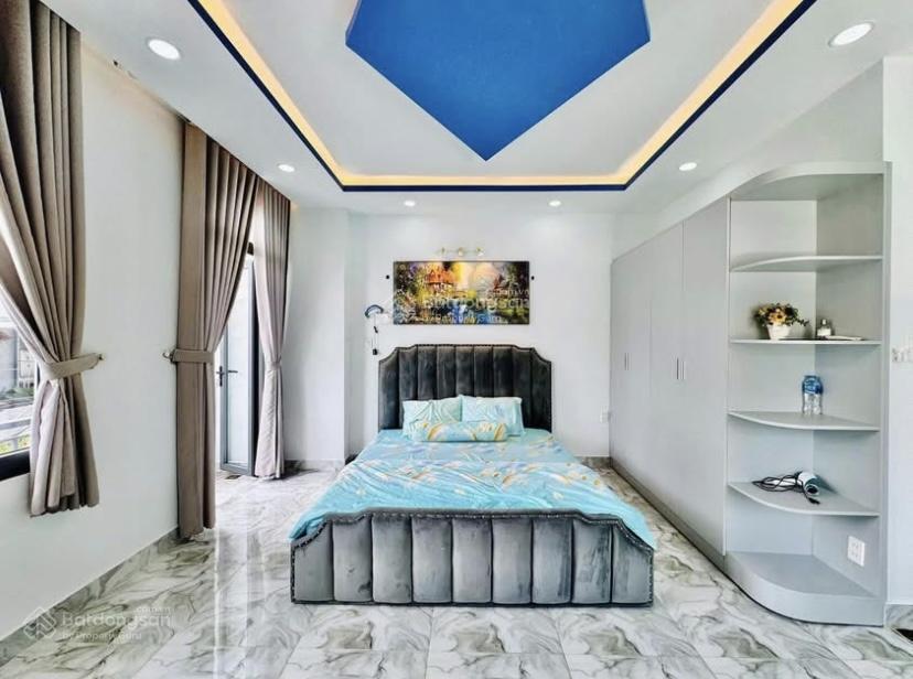 Chính chủ bán gấp nhà gần chợ bàn cờ, võ văn tần  p. 5  q. 3. giá 3tỷ480 đang cho thuê 25triệu/th