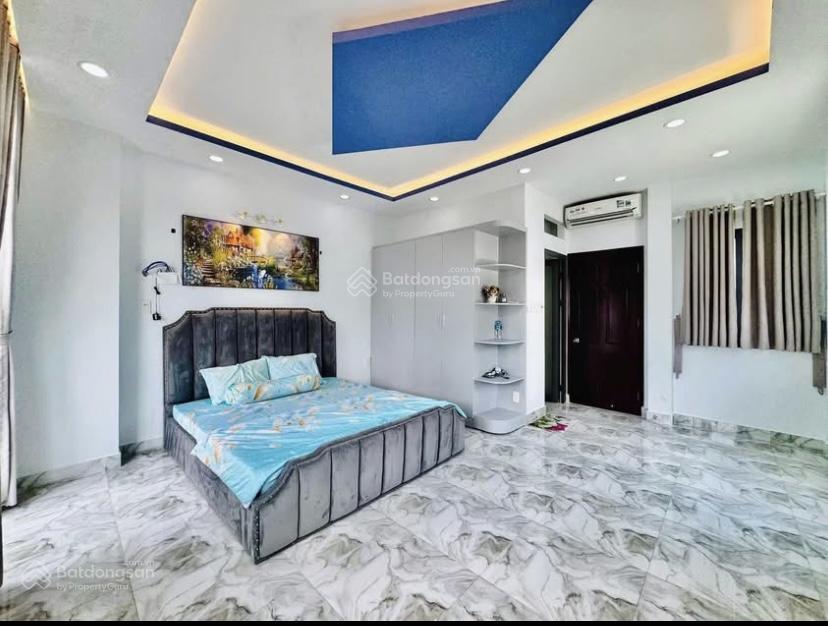 Chính chủ bán gấp nhà gần chợ bàn cờ, võ văn tần  p. 5  q. 3. giá 3tỷ480 đang cho thuê 25triệu/th
