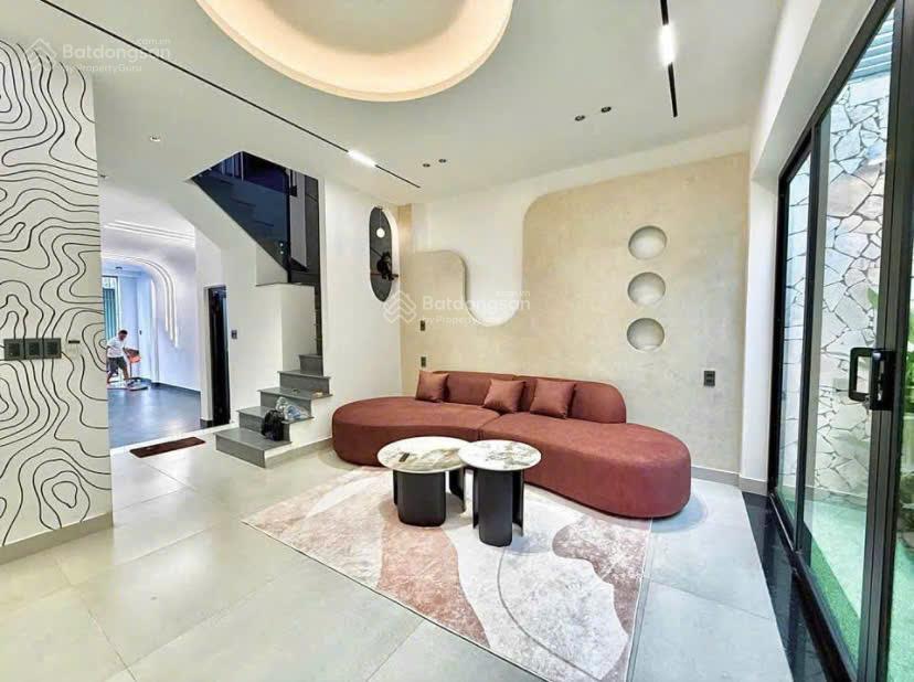 Bán nhà giá tốt 65m2 đường hồ bá phấn, q9 gần trường ngô thời nhiệm. đang cho thuê 10triệu