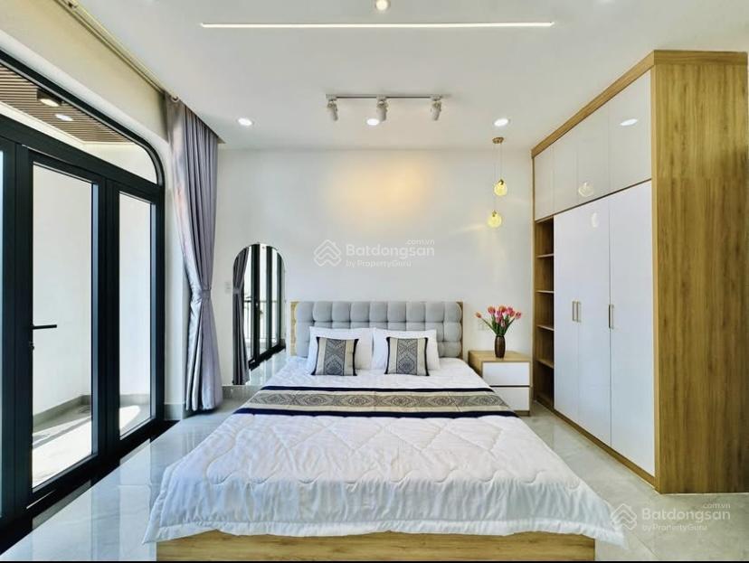 Nhanh tay kẻo hết  3tỷ350 có hđ thuê 22triệu  nguyễn đình chiểu, phú nhuận| nhà 3 lầu shr, hẻm 5m