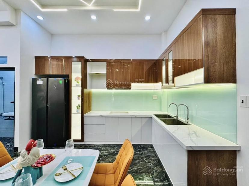 Nhanh tay kẻo hết  3tỷ350 có hđ thuê 22triệu  nguyễn đình chiểu, phú nhuận| nhà 3 lầu shr, hẻm 5m