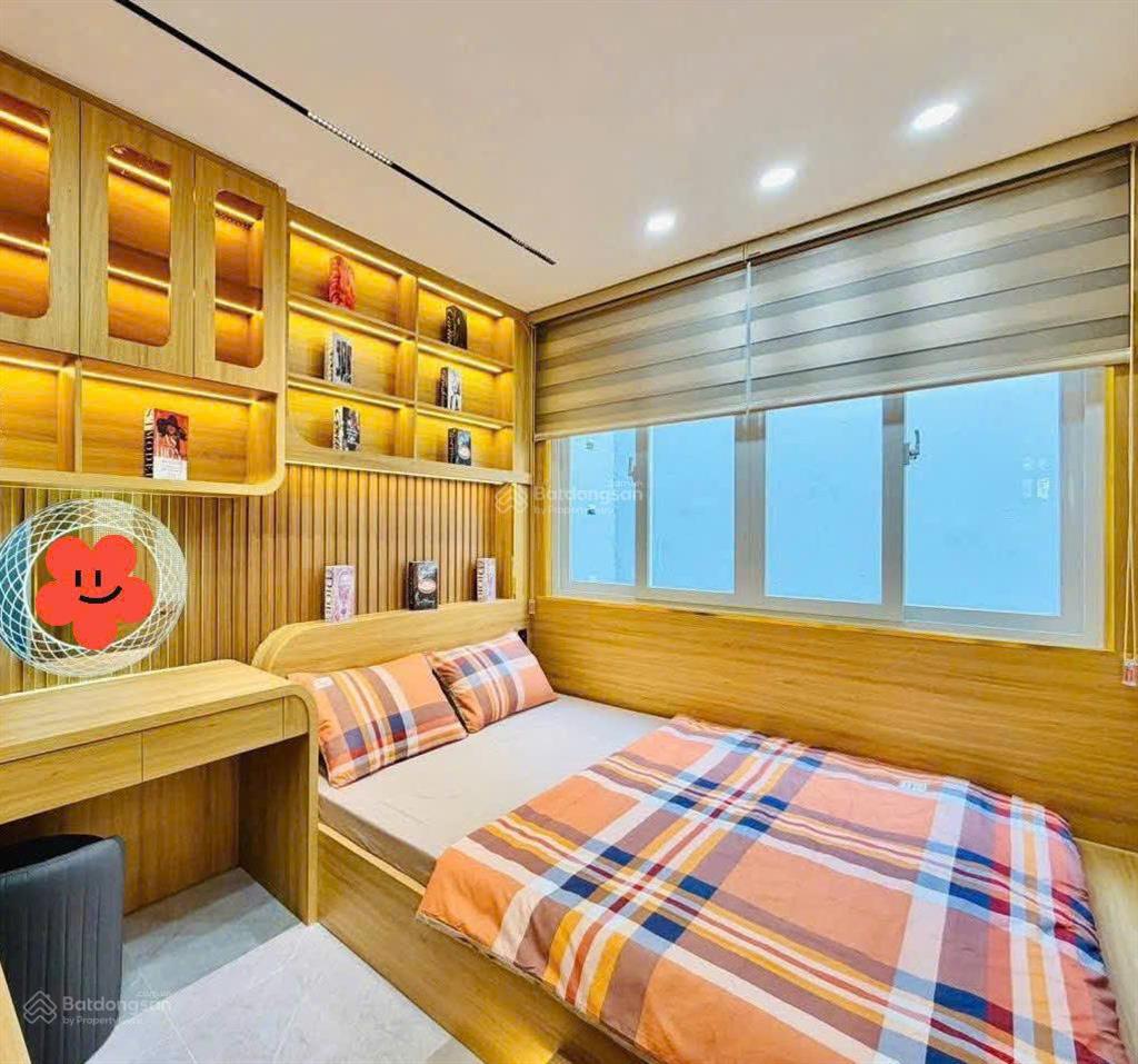 Bán nhà nguyễn duy trinh, phú hữu, quận 9. 1tỷ950 sẵn cho thuê 18 triệu/ tháng, 60m2, 4pn, 5wc
