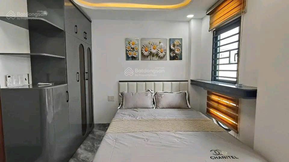Siêu phẩm xe hơi ngủ trong nhà trần quang diệu  q3 (4,8mx15,1m) đang cho thuê 23tr/th