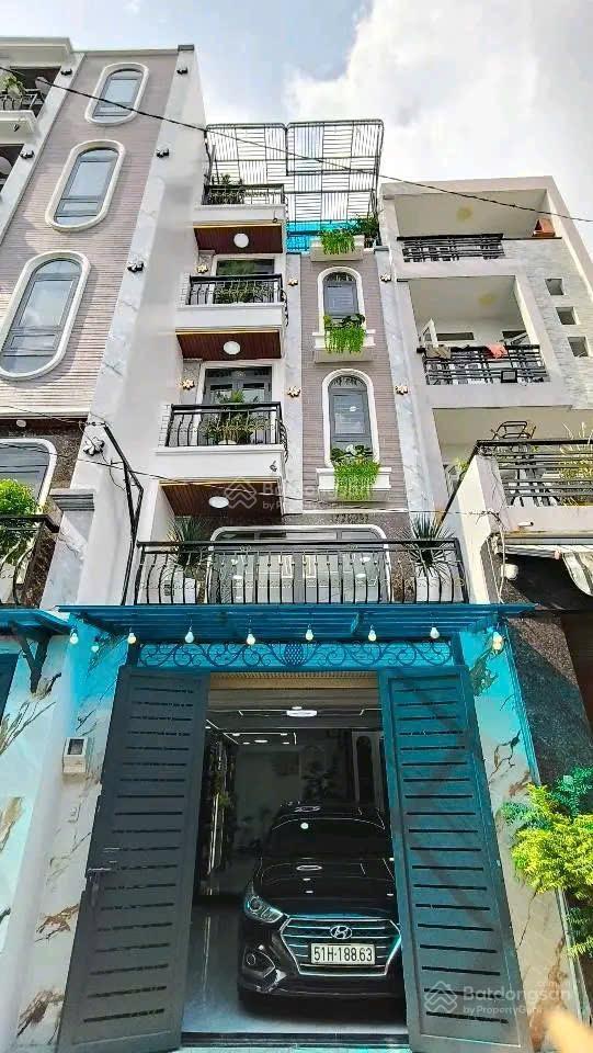 Siêu phẩm xe hơi ngủ trong nhà trần quang diệu  q3 (4,8mx15,1m) đang cho thuê 23tr/th