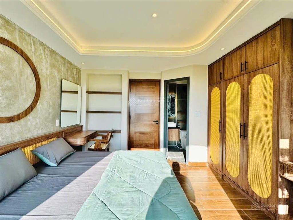 Bán nhà đường ôtô thông trần ngọc diện  q. 2 gần ga metro. dt 70,4m2 đang cho thuê 18tr/th