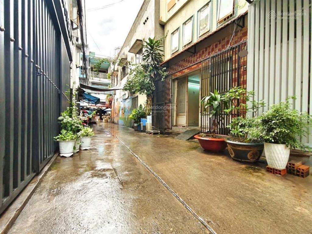 Nguyễn thông, p9, q3 đường trước nhà rộng 7m gần cinemas. 3tỷ650 sẵn dòng tiền cho thuê 21tr/th