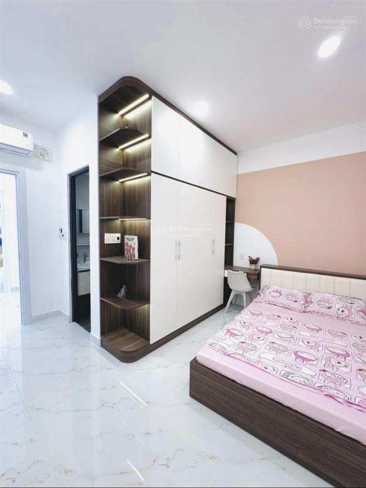 Nhà đẹp 3 tấm kiên cố, phường 12, quận 10, hẻm xh thông ra 3/2, thành thái, 3tỷ330/72,2m2(5mx14,4m)