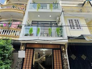 Nhà đẹp 3 tấm kiên cố, phường 12, quận 10, hẻm xh thông ra 3/2, thành thái, 3tỷ330/72,2m2(5mx14,4m)