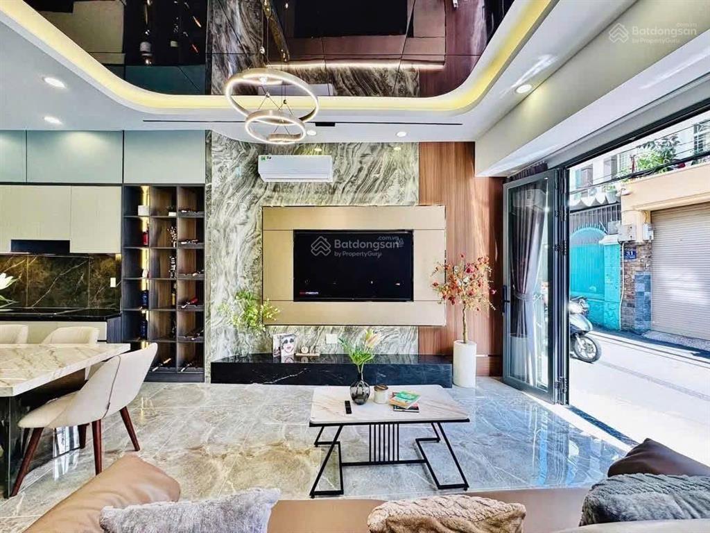 Cô phượng bán gấp nhà nguyễn hiền  phường 4  quận 3. dt 71m2 sẵn cho thuê 24triệu/tháng