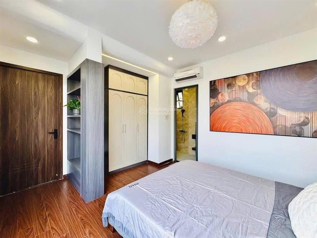Cô phượng bán gấp nhà nguyễn hiền  phường 4  quận 3. dt 71m2 sẵn cho thuê 24triệu/tháng