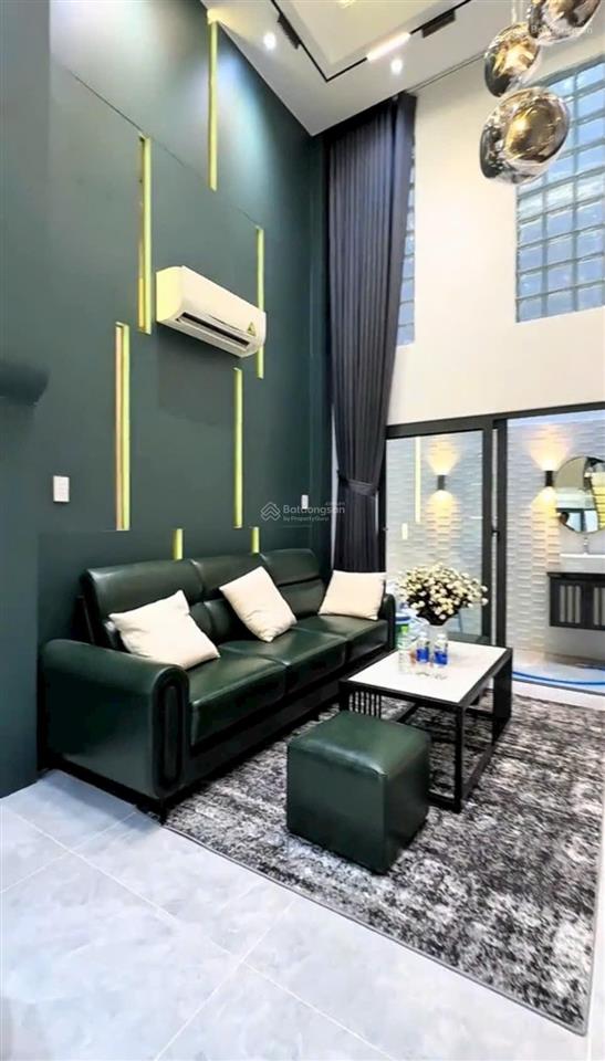 Bán gấp nhà nguyễn biểu  q5 sát bên q1 đường thông trần hưng đạo. 77m2/3 tỷ đang cho thuê 20tr