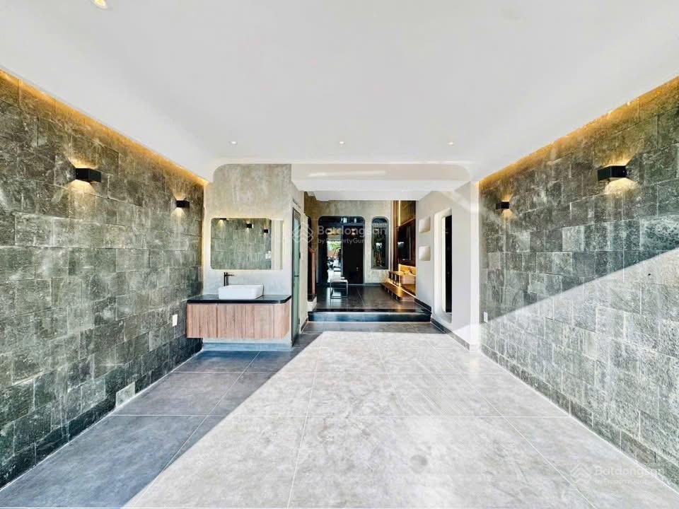 Bán nhà đường ôtô thông trần ngọc diện  q. 2 gần ga metro. dt 70,4m2 đang cho thuê 18tr/th
