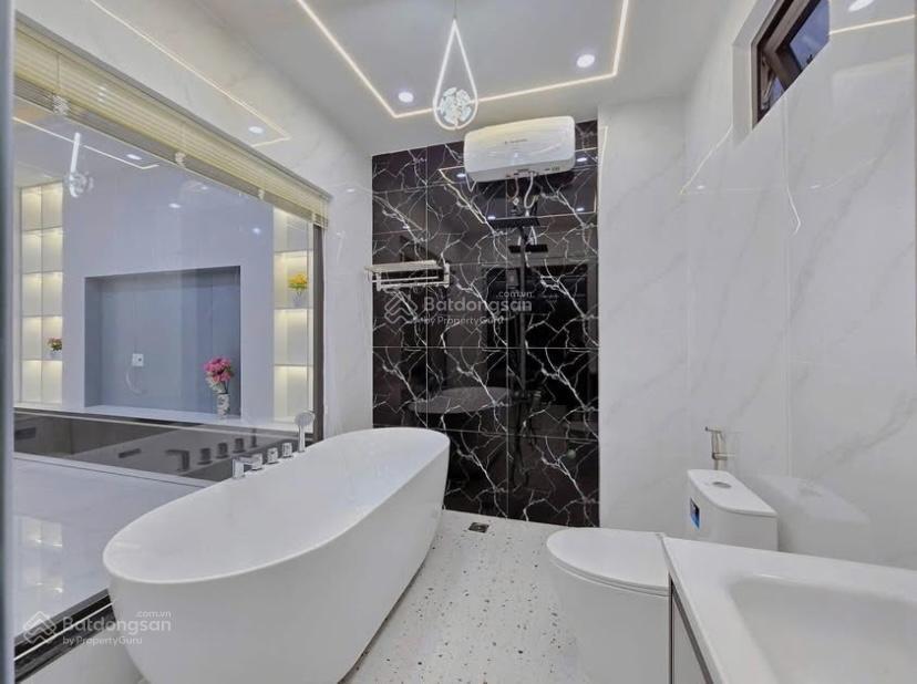 Nhanh tay kẻo hết căn nhà vừa nhận  nguyễn đình chiểu, phú nhuận nhà 3 lầu shr, hẻm 5m