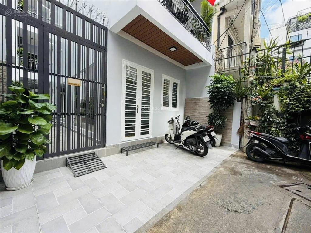 Bán nhà lê thị riêng, q1 gần ngã sáu phù đổng, nhà 4 tấm kiên cố, không quy hoạch lộ giới