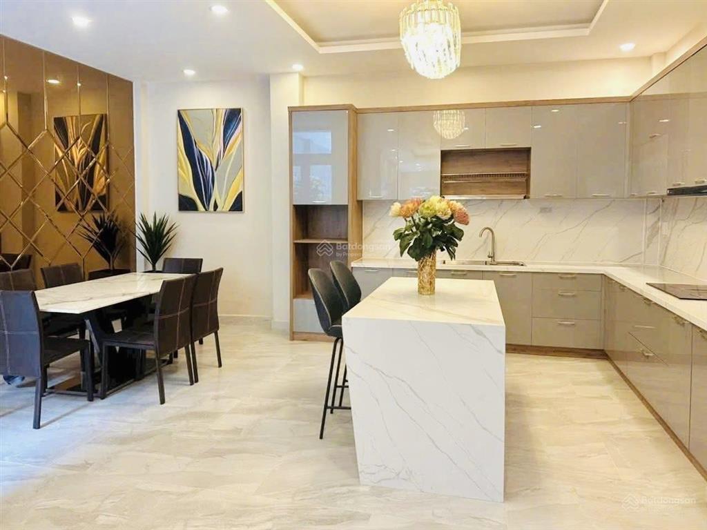 Bán nhà lê thị riêng, q1 gần ngã sáu phù đổng, nhà 4 tấm kiên cố, không quy hoạch lộ giới