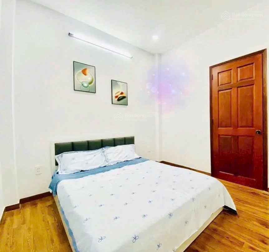 Chú tư cần bán gấp nhà đường thông ôtô bùi hữu nghĩa, p5, q5 nhà btct kiên cố cho thuê 23tr