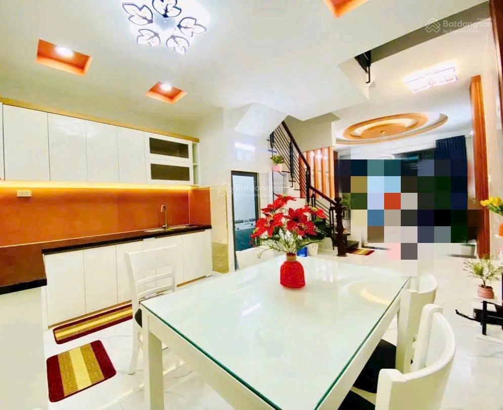 Chú tư cần bán gấp nhà đường thông ôtô bùi hữu nghĩa, p5, q5 nhà btct kiên cố cho thuê 23tr