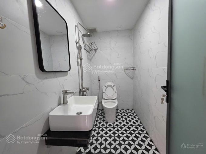 Nhà đẹp trên đường sư vạn hạnh  q.10. 74,2m2 (5.3 x 14m) 3 lầu, đang cho thuê 20tr/th