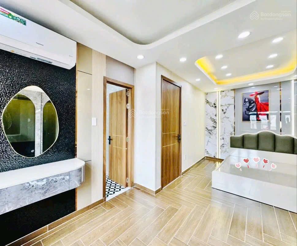 Bán gần chợ bà chiểu dt lớn 80,2m2 đường thông 2 ôtô,  hđ thuê 23tr/th hoàng hoa thám, p7, bt