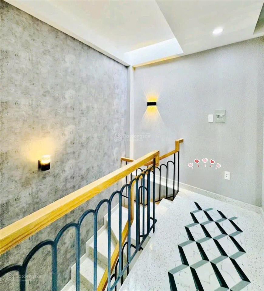 Bán gần chợ bà chiểu dt lớn 80,2m2 đường thông 2 ôtô,  hđ thuê 23tr/th hoàng hoa thám, p7, bt