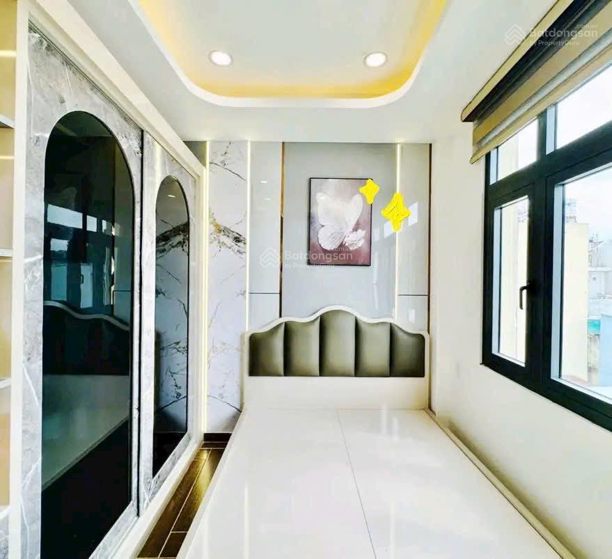 Bán gần chợ bà chiểu dt lớn 80,2m2 đường thông 2 ôtô,  hđ thuê 23tr/th hoàng hoa thám, p7, bt