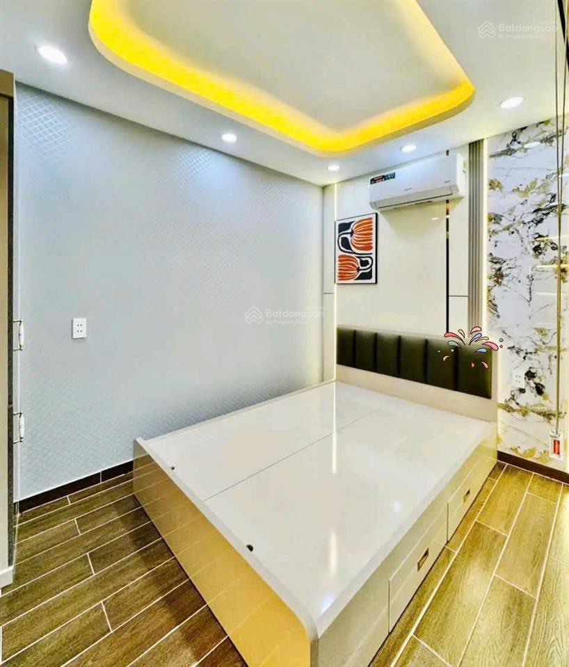 Bán gần chợ bà chiểu dt lớn 80,2m2 đường thông 2 ôtô,  hđ thuê 23tr/th hoàng hoa thám, p7, bt