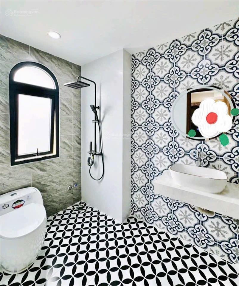 Bán gần chợ bà chiểu dt lớn 80,2m2 đường thông 2 ôtô,  hđ thuê 23tr/th hoàng hoa thám, p7, bt
