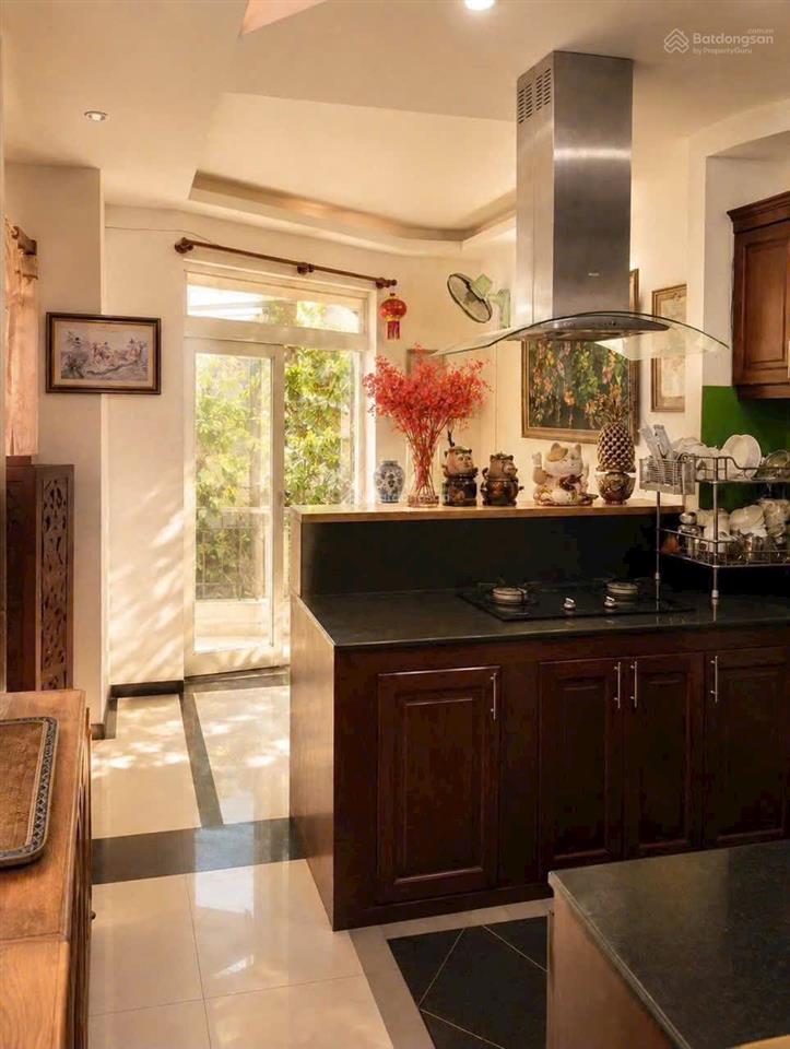 Chủ bán nhà trương định, võ thị sáu, quận 3, gần cv gia định 72m2, đang cho thuê 24tr/tháng