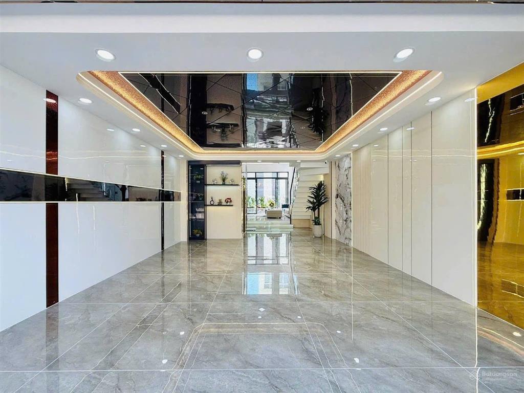 Bán nhà đường ôtô ~6m lý văn phức, tân định, q1, nhà mới còn hđ cho thuê 32tr/tháng