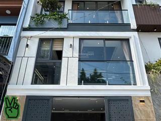 Chú hùng bán nhà đường oto phạm ngũ lão. đường oto 5,8m, gần chợ bến thành, cho thuê 35tr/th