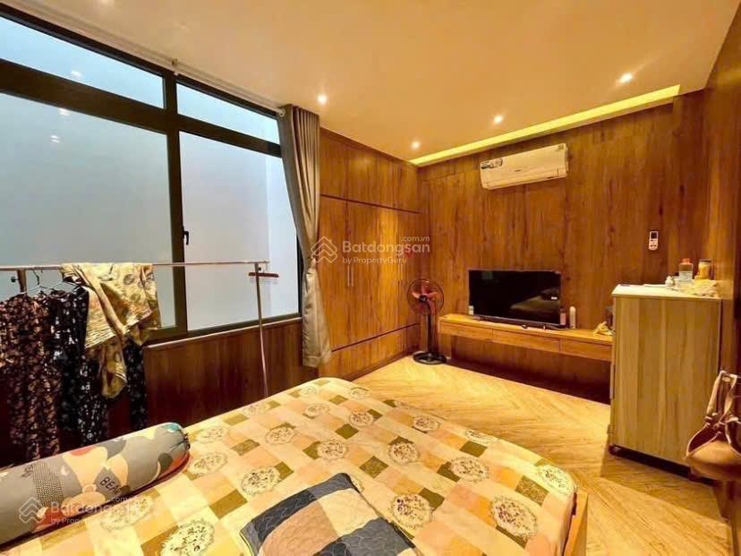 Bán nhà đường lê văn sỹ  p.14  quận 3 71m2. ngang lớn 5m gần cầu lê văn sỹ
