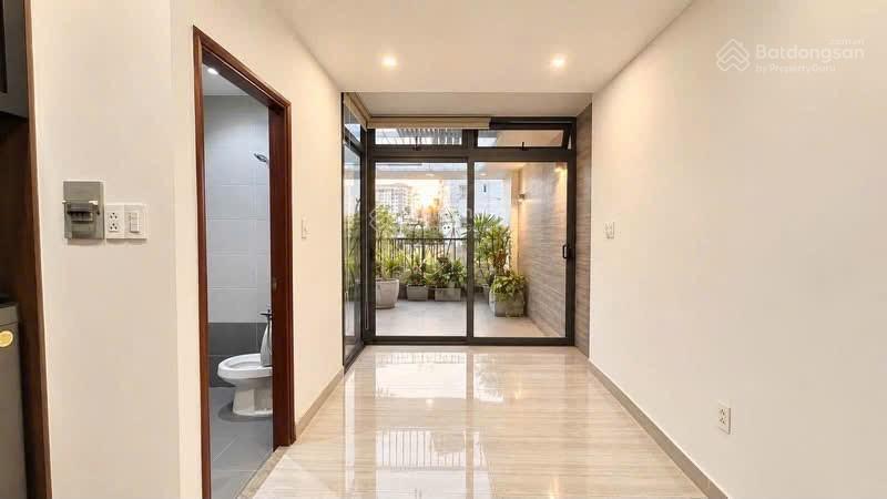 Chú tám chuyển ra hà nội cùng gia đình muốn bán nhà 80.3m2 hoa lan, phú nhuận. cho thuê 28tr