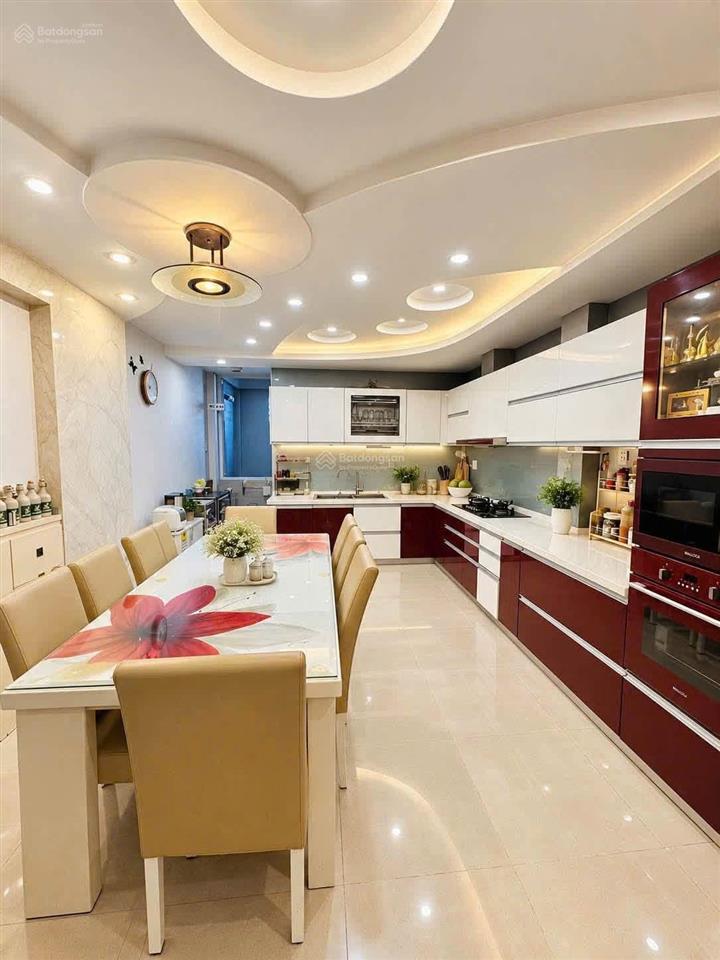 Cô năm cần bán nhà đường lương định của p. an khánh quận 2  71m2(5x14,2m) nhà 3 lầu  shr