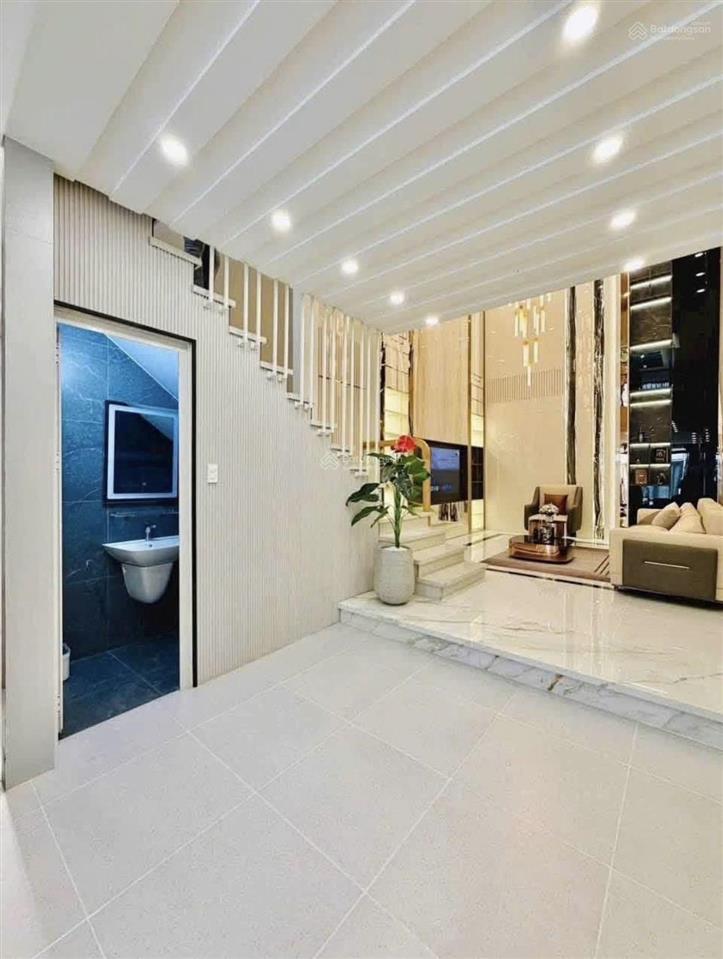 Cần tiền xoay vốn đầu tư muốn bán nhanh trước cuối năm nhà nguyễn tư giản, p12, gò vấp