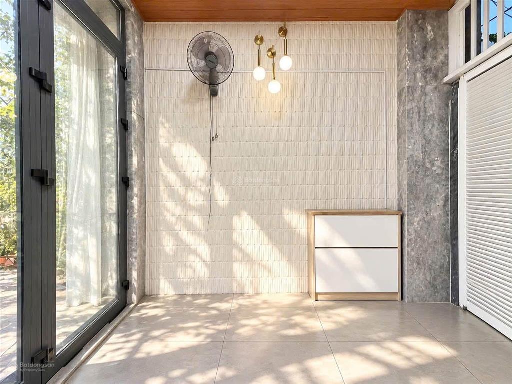 Cần bán nhà đường bàn cờ  q3, gần chợ, trạm y tế, dt 72m2 giá full không phát sinh