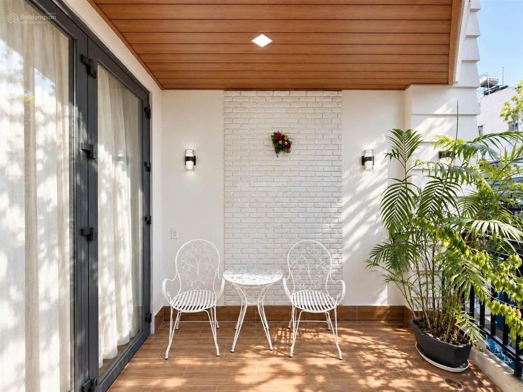 Cần bán nhà đường bàn cờ  q3, gần chợ, trạm y tế, dt 72m2 giá full không phát sinh