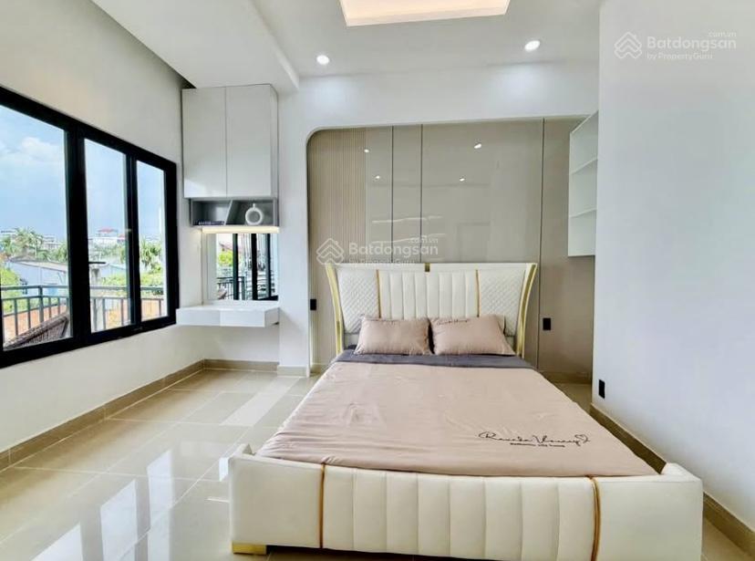 Chính chủ bán nhà mặt tiền đường 3/2, p. 12 (cũ), q. 11, 78,3m2. gần bên lotte mart q. 11